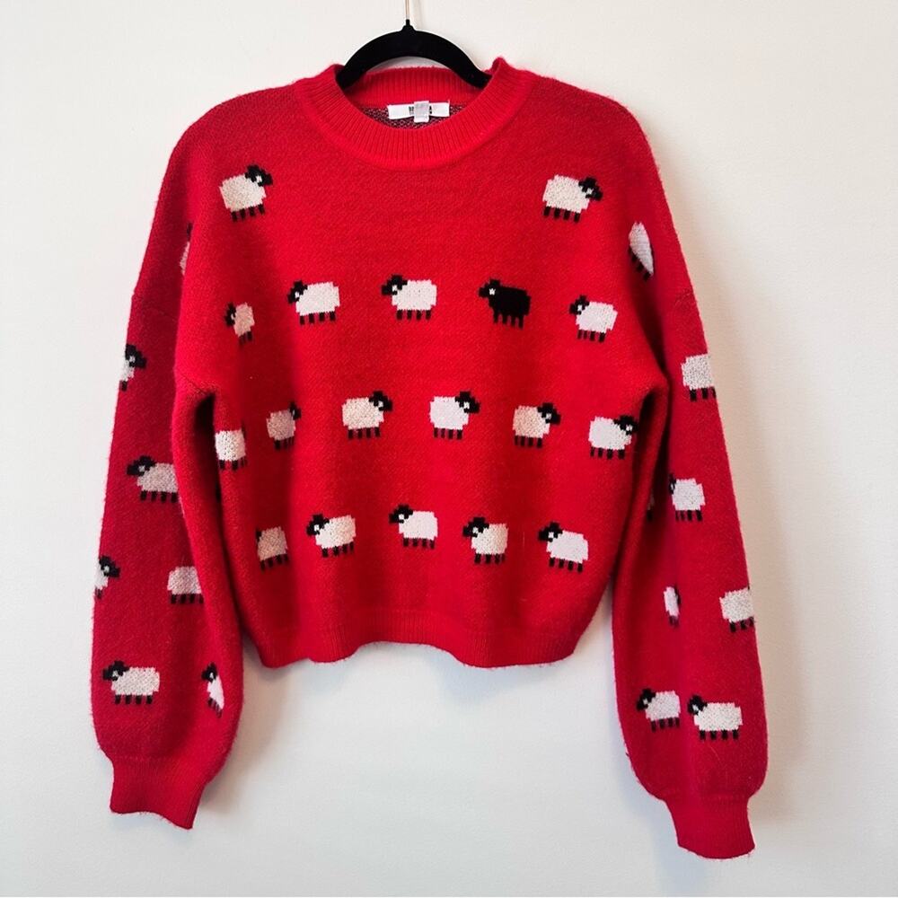 Diana Sweater Women Size Medium Red Black Sheep Crew Neck Drop Shoulder Pullover